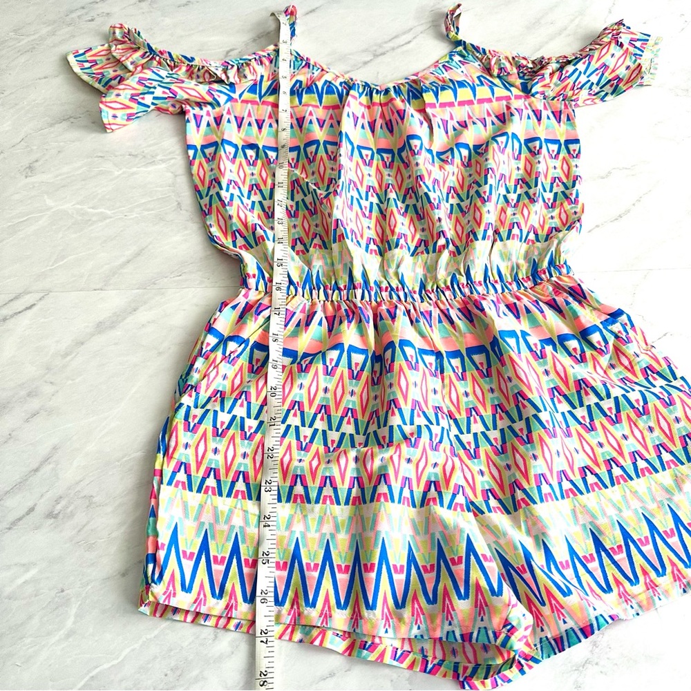 Colorful Geometric Romper Size XS - Picture 10 of 15